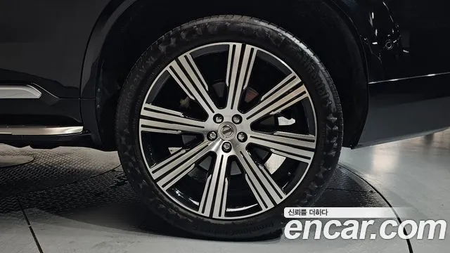 Вольво XC90 XC90 2 поколение B6 Inscription — Фото автомобиля 17