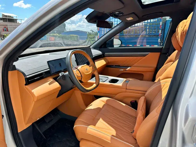 Dongfeng eπ 008 — Фото автомобиля 4