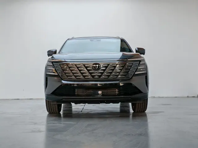Changan CS75 Plus — Фото автомобиля 2