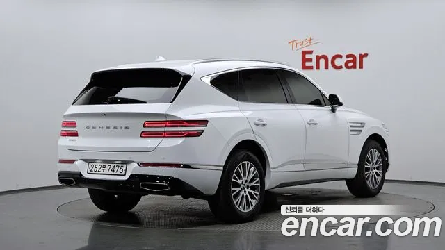 Genesis GV80 — Фото автомобиля 2