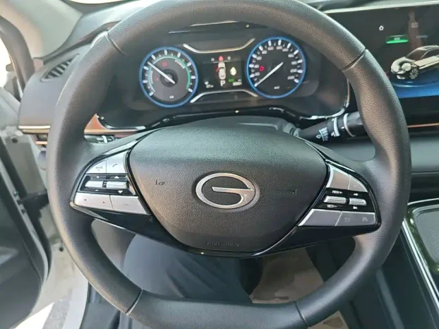 GAC Aion S — Фото автомобиля 10