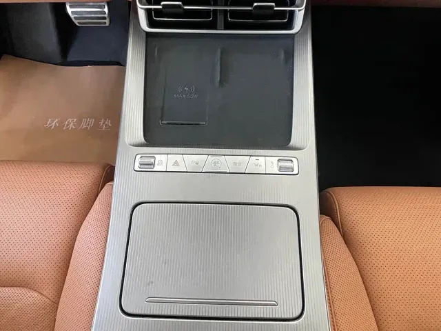 BYD Han L — Фото автомобиля 6