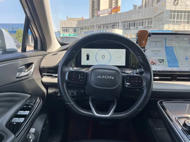 GAC Aion S Plus — Фото автомобиля 7