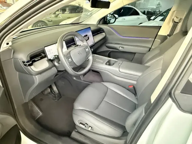Xpeng G6 — Фото автомобиля 5