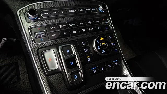 Hyundai Santafe — Фото автомобиля 9