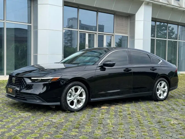Фотография автомобиля — Honda Accord