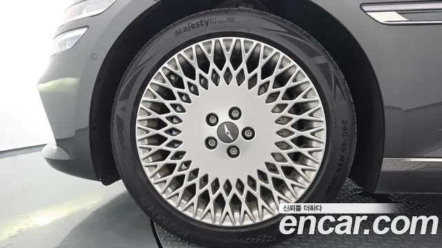 Genesis G80 Бензин 2.5 турбо AWD — Фото автомобиля 5