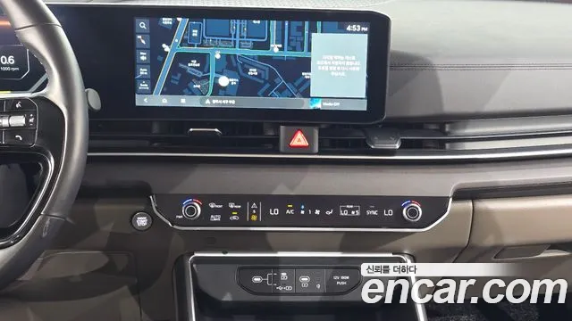 Kia Carnival Generation 4 — Фото автомобиля 19