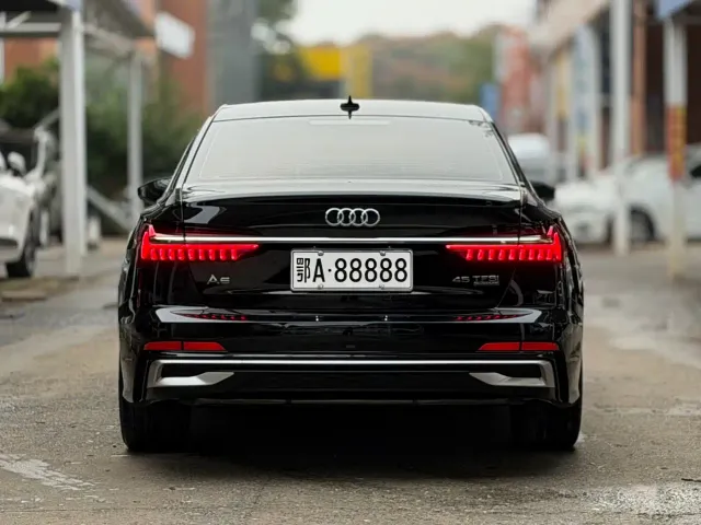 Audi Audi A6L 2023 Facelift 45 TFSI quattro Premium Dynamic — Фото автомобиля 5