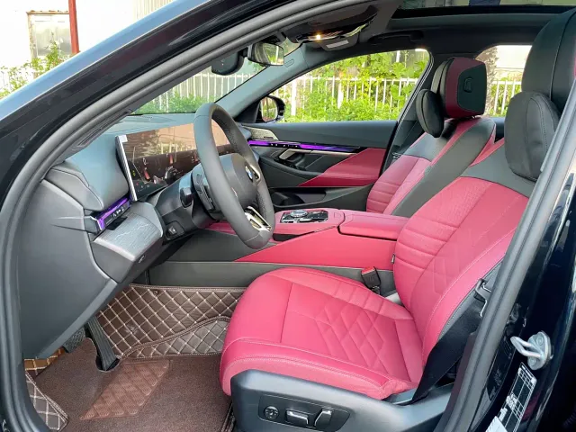 BMW 5 Series — Фото автомобиля 4