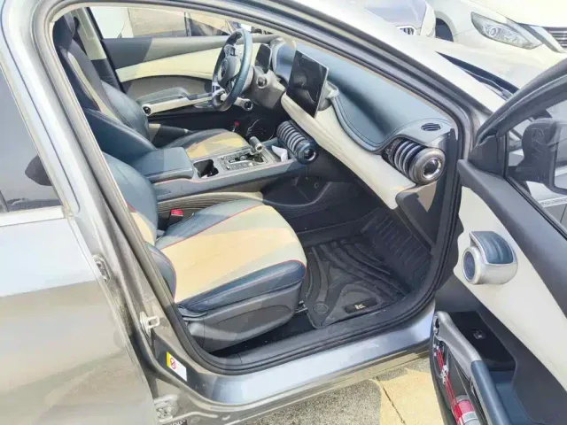BYD Yuan PLUS — Фото автомобиля 12