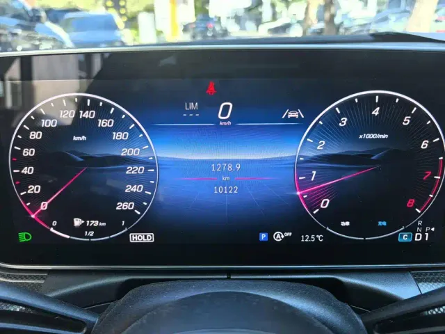 Mercedes-Benz C-Class — Фото автомобиля 4