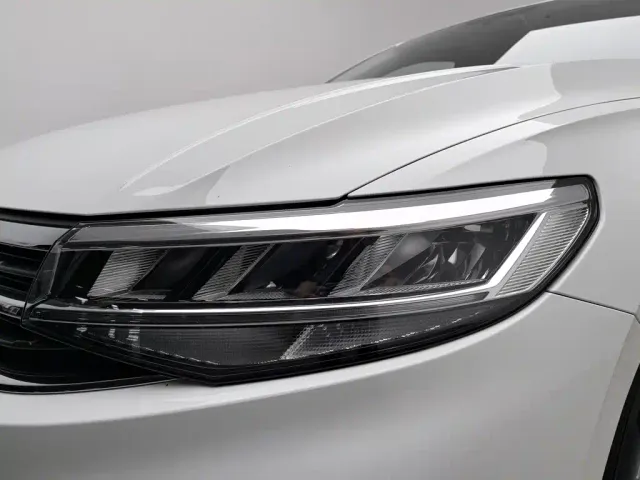 Volkswagen Bora — Фото автомобиля 7