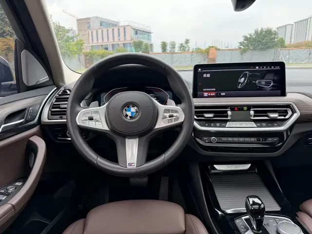 BMW X3 — Фото автомобиля 9