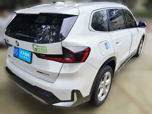 BMW X1 — Фото автомобиля 2