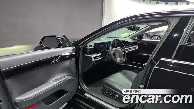 Hyundai Grandeur GN7 — Фото автомобиля 10