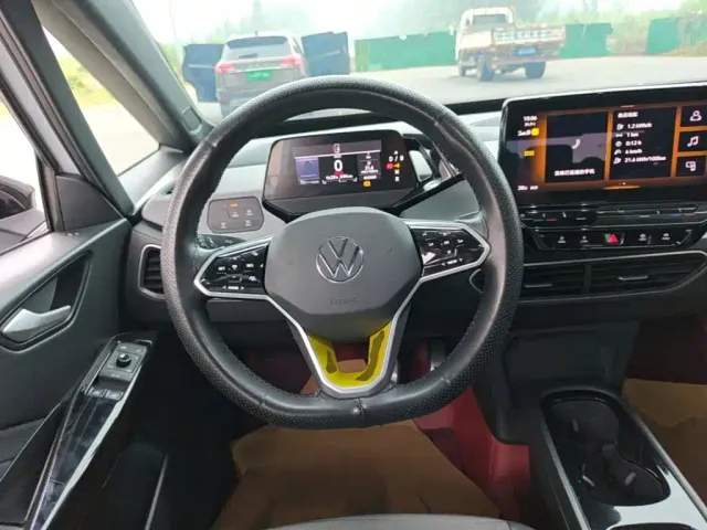 Volkswagen ID.3 — Фото автомобиля 10
