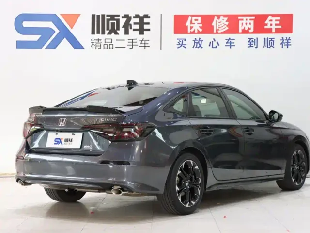 Honda Civic — Фото автомобиля 4