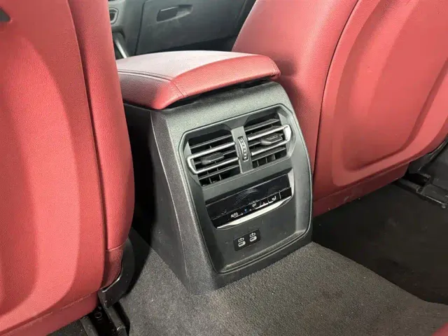 BMW i3 — Фото автомобиля 17