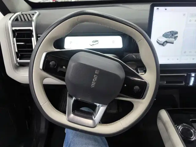 iCAR 03 — Фото автомобиля 15