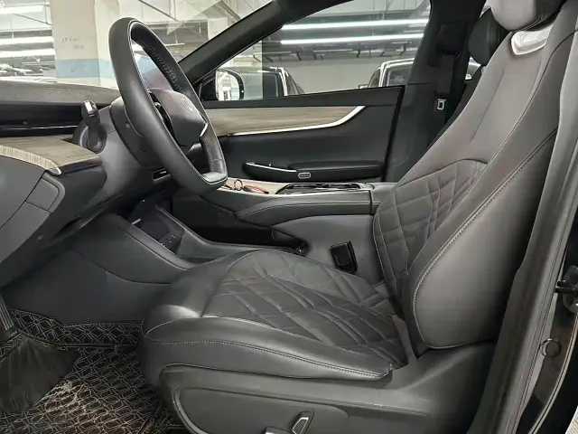 Changan Qiyuan A07 — Фото автомобиля 9
