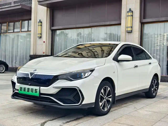 Фотография автомобиля — Venucia D60 EV