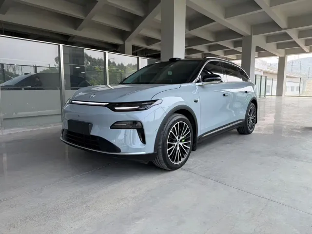Leapmotor C11 — Фото автомобиля 2
