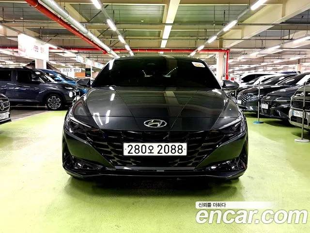 Hyundai Avante CN7 — Фото автомобиля 3