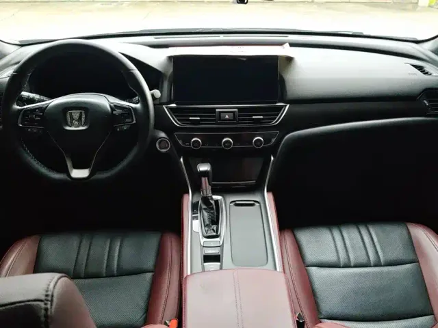 Honda Inspire 2022 260TURBO Premium Joy Edition — Фото автомобиля 12