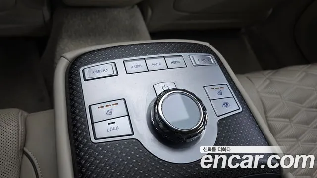 Genesis G80 Бензин 3.5 турбо AWD — Фото автомобиля 19