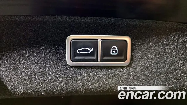 Genesis G80 Бензин 3.5 турбо AWD — Фото автомобиля 18