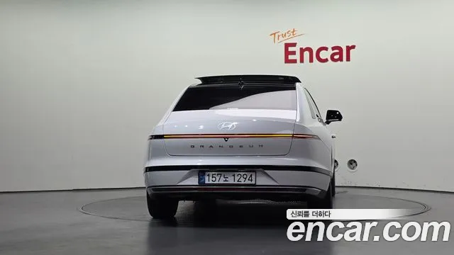 Hyundai Grandeur GN7 — Фото автомобиля 4