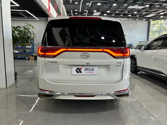 GAC Trumpchi M8 — Фото автомобиля 5