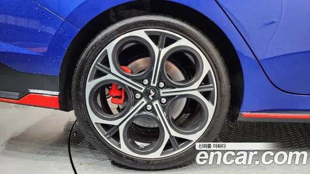 Hyundai AVANTE — Фото автомобиля 5