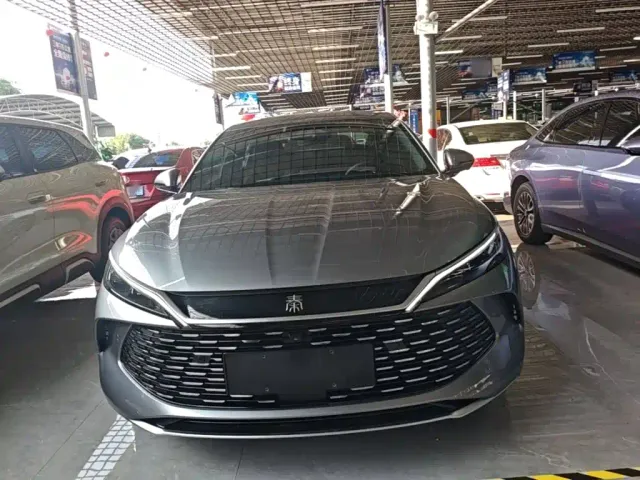BYD Qin L — Фото автомобиля 2