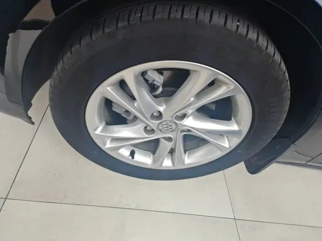 Buick Regal — Фото автомобиля 22
