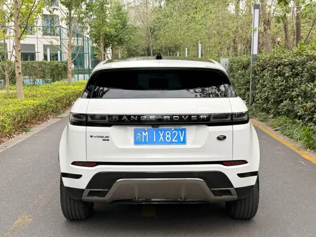 Land Rover Range Rover Evoque — Фото автомобиля 3
