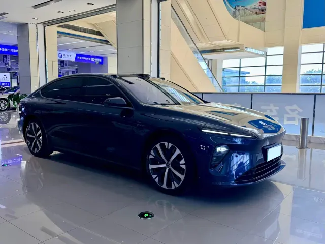 Nio ET7 — Фото автомобиля 3