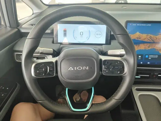 GAC Aion Y — Фото автомобиля 10
