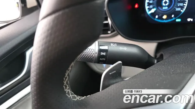 Genesis G70 — Фото автомобиля 30