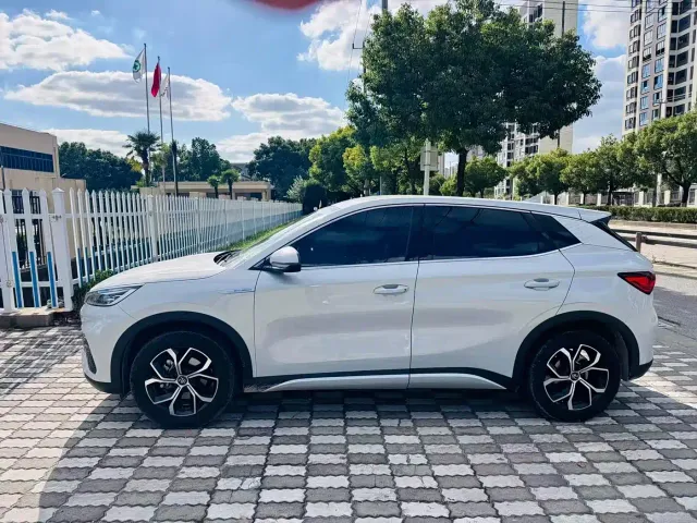 BYD Yuan PLUS — Фото автомобиля 7