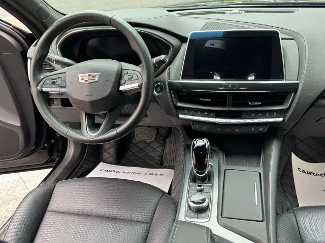 Cadillac CT5 — Фото автомобиля 8