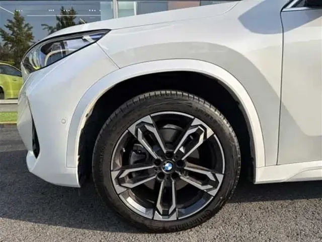 BMW X1 — Фото автомобиля 6