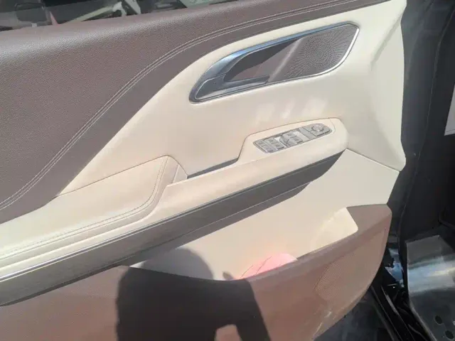Bestune Besturn M9 — Фото автомобиля 7