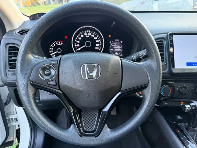 Honda Vezel — Фото автомобиля 16