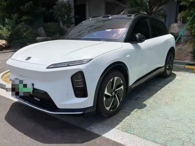 Фотография автомобиля — Nio ES6