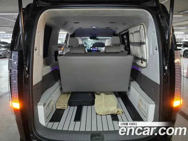 Hyundai Staria Staria — Фото автомобиля 24