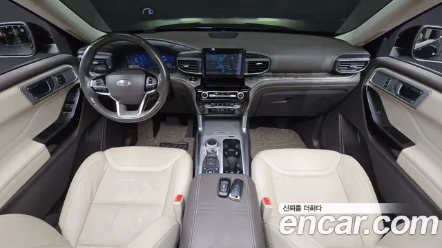 Ford Explorer Explorer 6 поколение 3.0 Platinum 4WD — Фото автомобиля 7