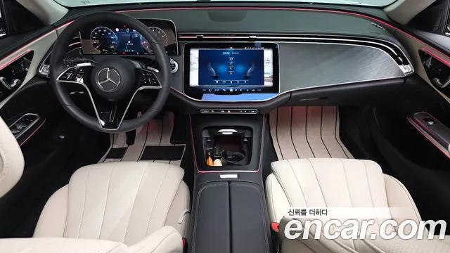 Mercedes-Benz E-Class — Фото автомобиля 7