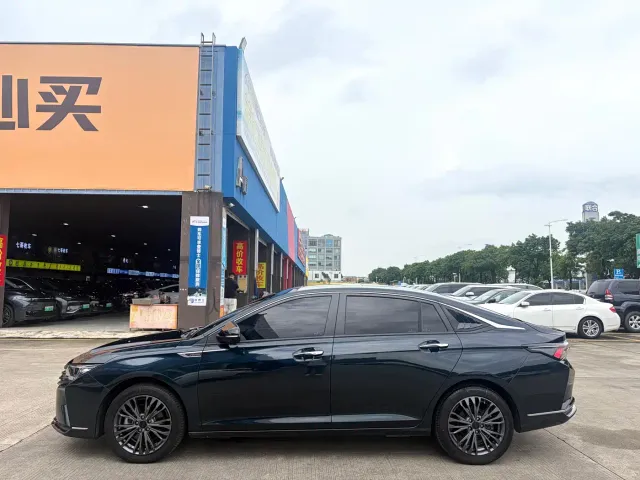 Dongfeng Yixuan MAX — Фото автомобиля 7